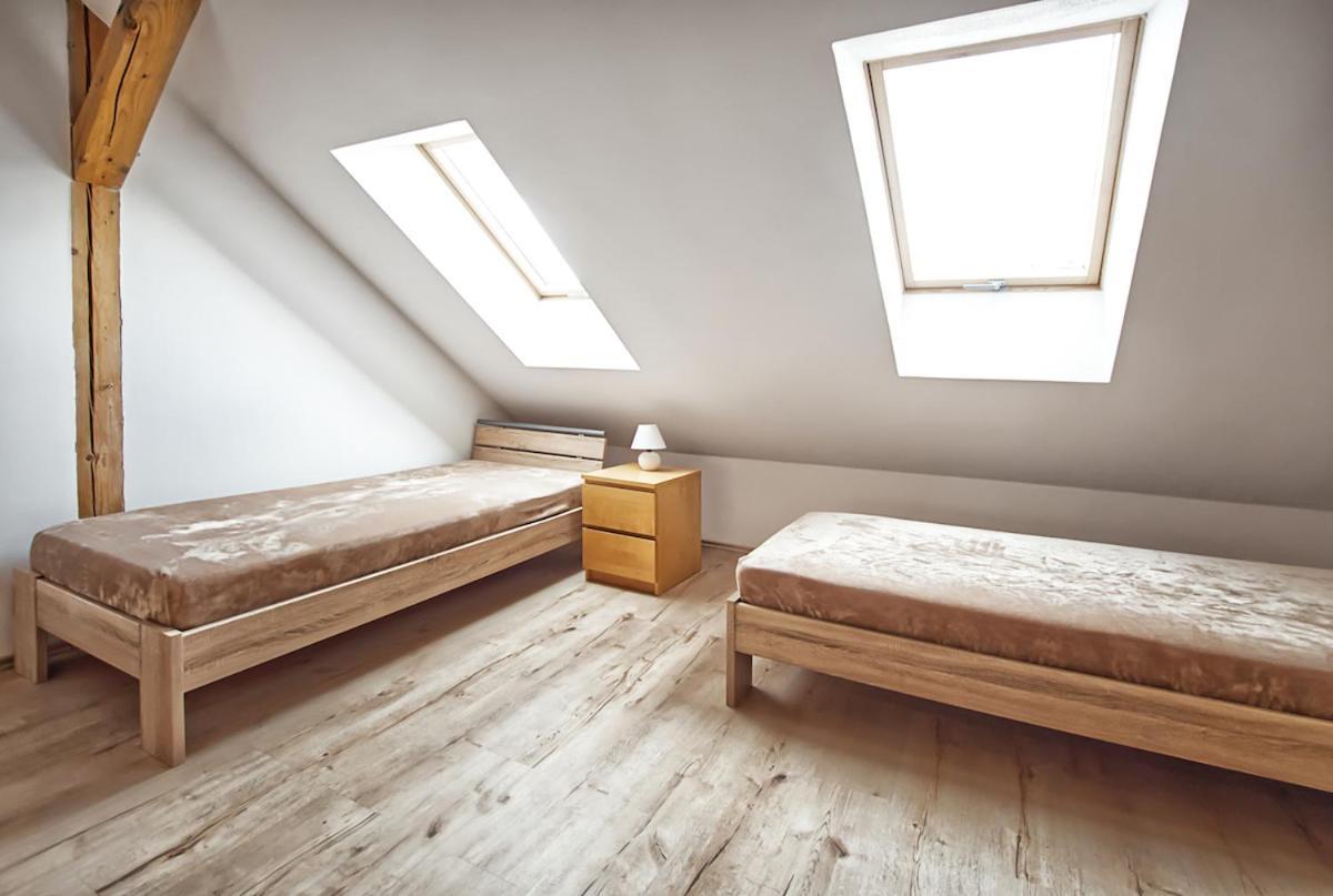Nice Accommodation In Mikulov Extérieur photo
