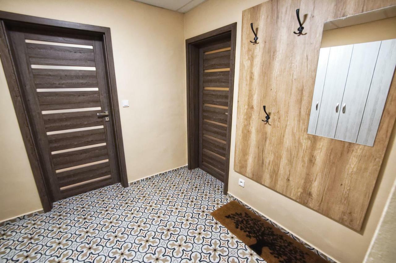 Nice Accommodation In Mikulov Extérieur photo
